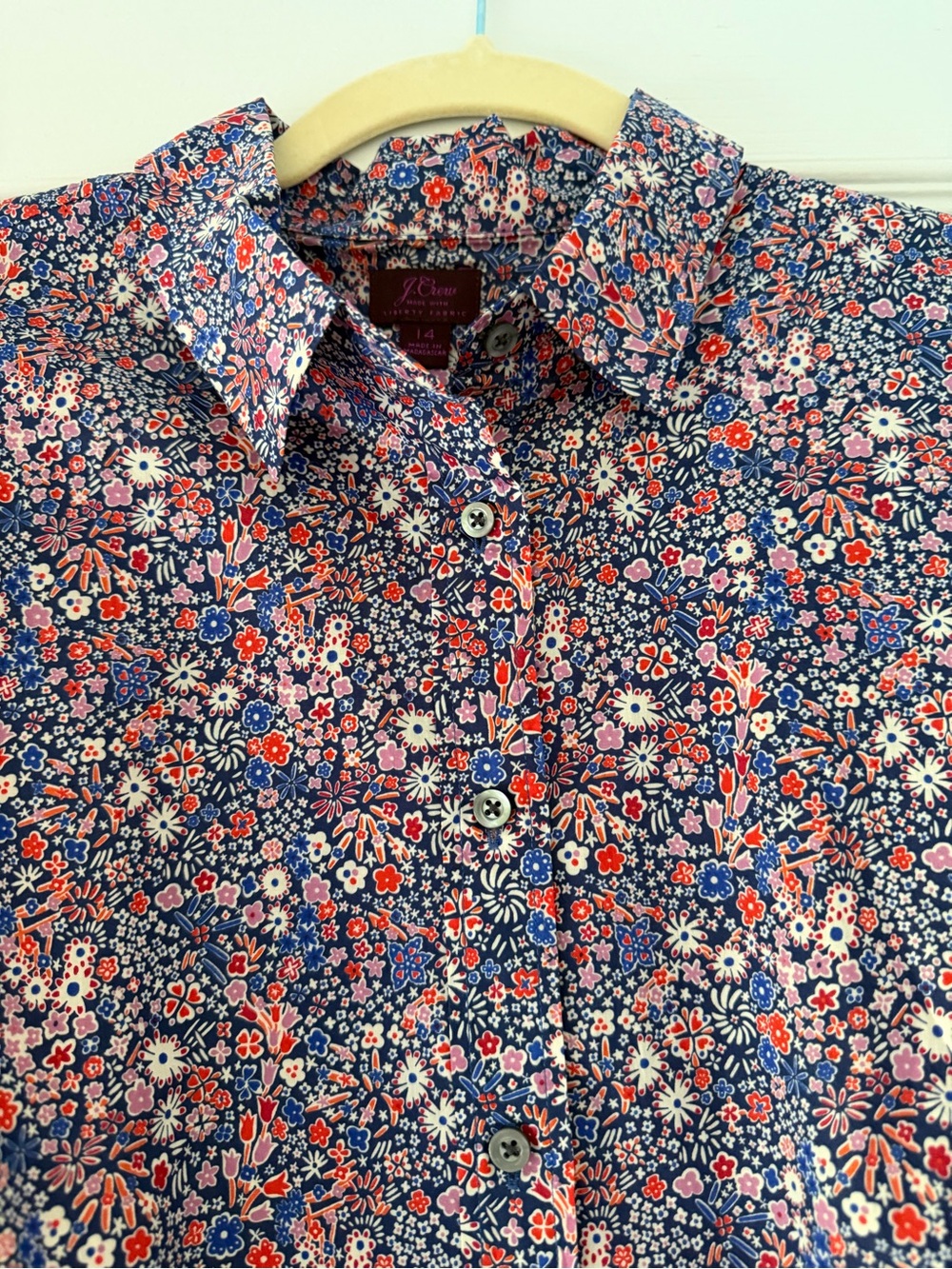 J. Crew Women’s Liberty Floral Button-Down Shirt - Picture 3 of 5